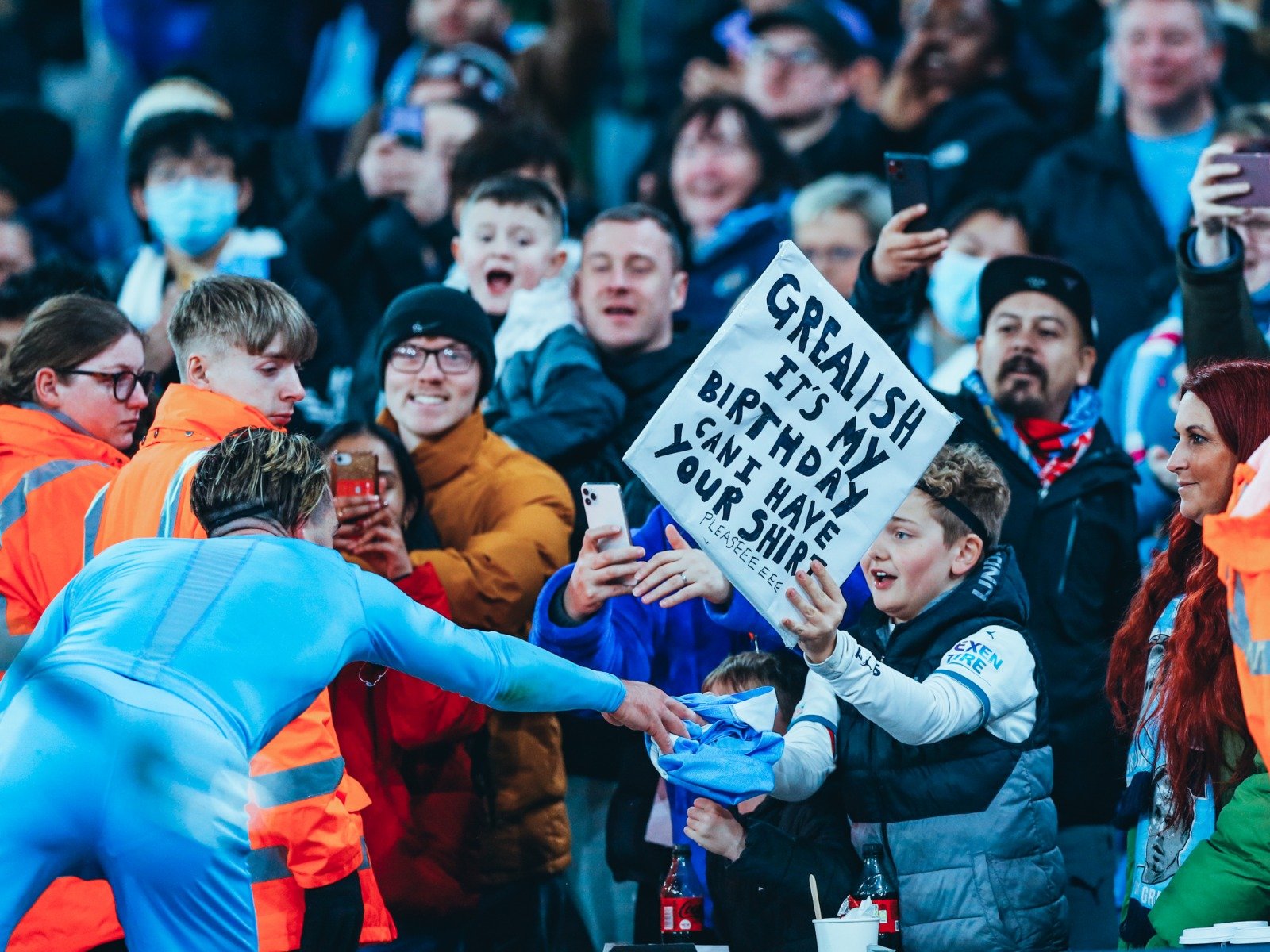 保持观望态 保持观望态